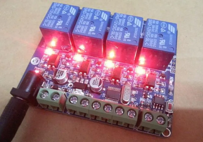 Modbus RTU 4 релейный модуль RS 485 9 V-24 V вход