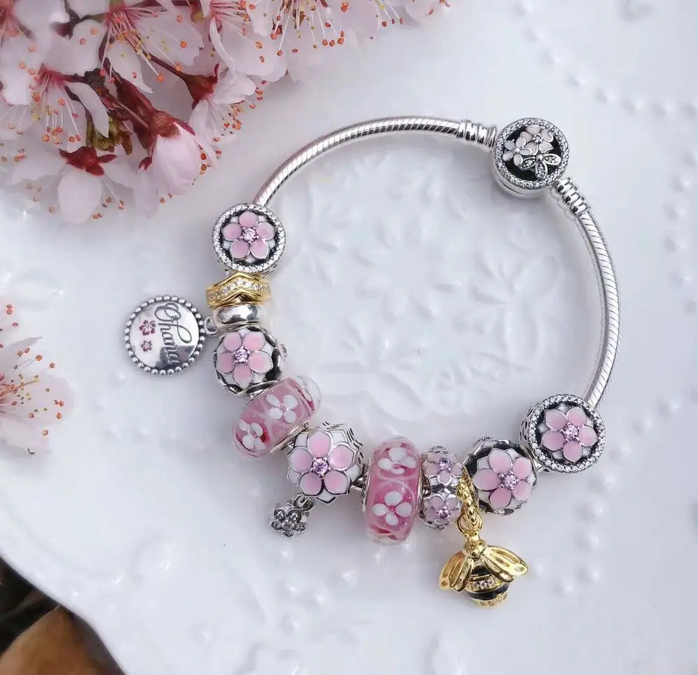 

Kaliyah 100% 925 Pure Silver 1:1 Original Pink Clip-On Small Flower Design Bracelet Free Of Charge