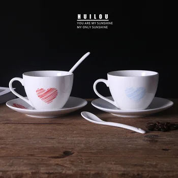 

Nordic Creative Heart Coffee Mug Saucer Set Simple Ceramic Mug with Spoon Tray Household Breakfast Milk Mugs Lovers Teacup Gifts
