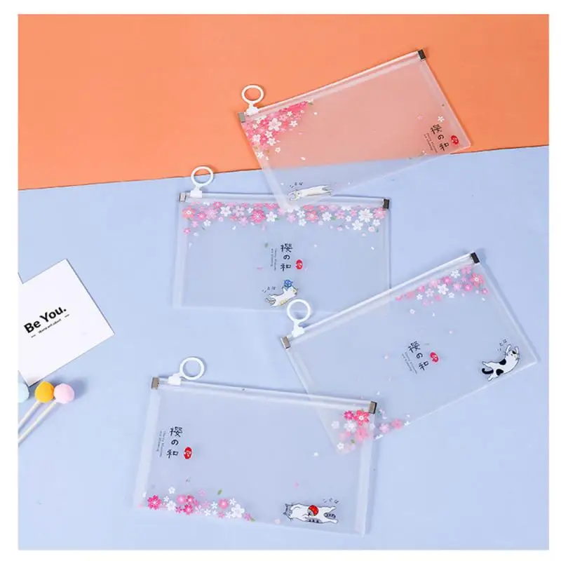 1pc Cartoon Mask Cover Bag Portable Facemask Holder Face Mask Storage Case Save Mask Boxes Portable stationery Organizer 