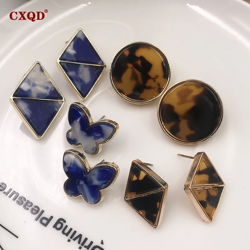 

CXQD Irregular Fashion Colorful Resin Stud Earrings For Women 2019 New Acetic Acid Korea Earrings Trendy Geometric Jewelry Gift
