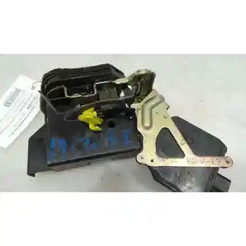 

81410H1020 DOOR LOCK REAR LEFT Hyundai TERRACAN (HP)