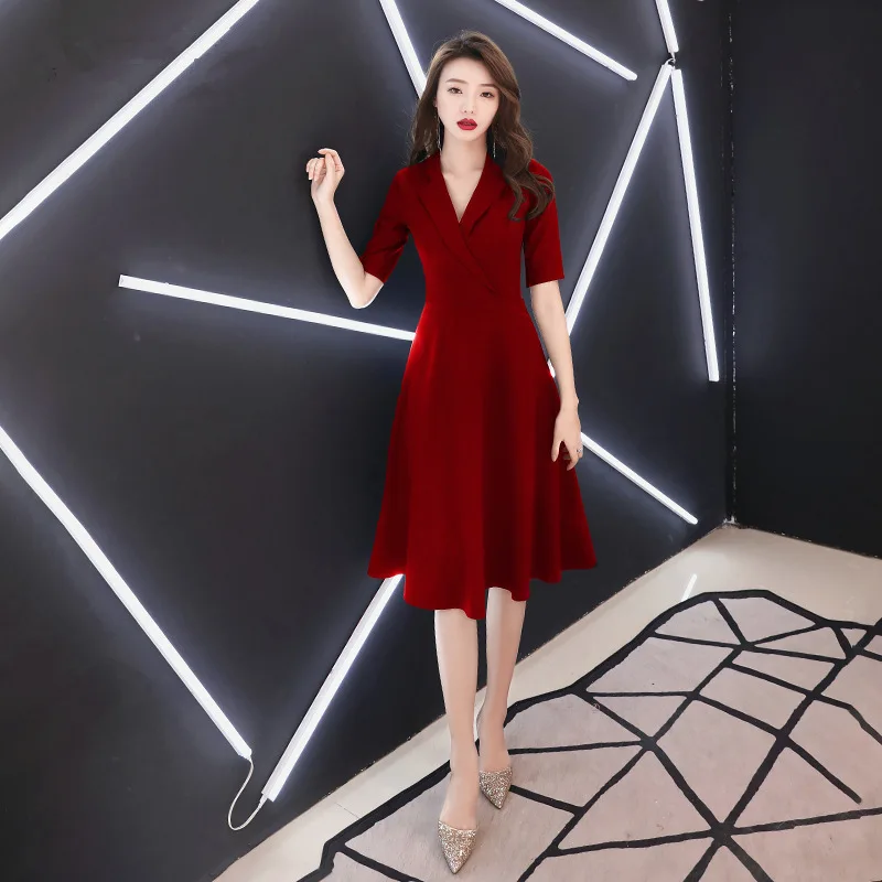 

2020 Sale Tapete Cozinha Bride's Toast 2020 New Wedding Engagement Thank You Banquet Back Door Dress Thin Medium Length Evening