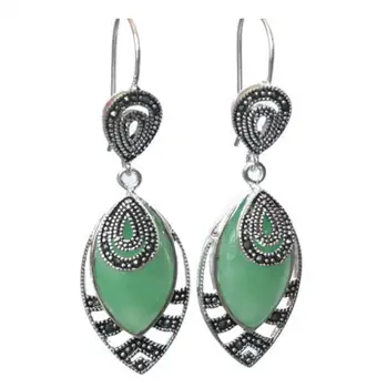 

Hot Sell VINTAGE 925 STERLING SILVER NANTURAL GREEN JADES MARCASITE EARRINGS