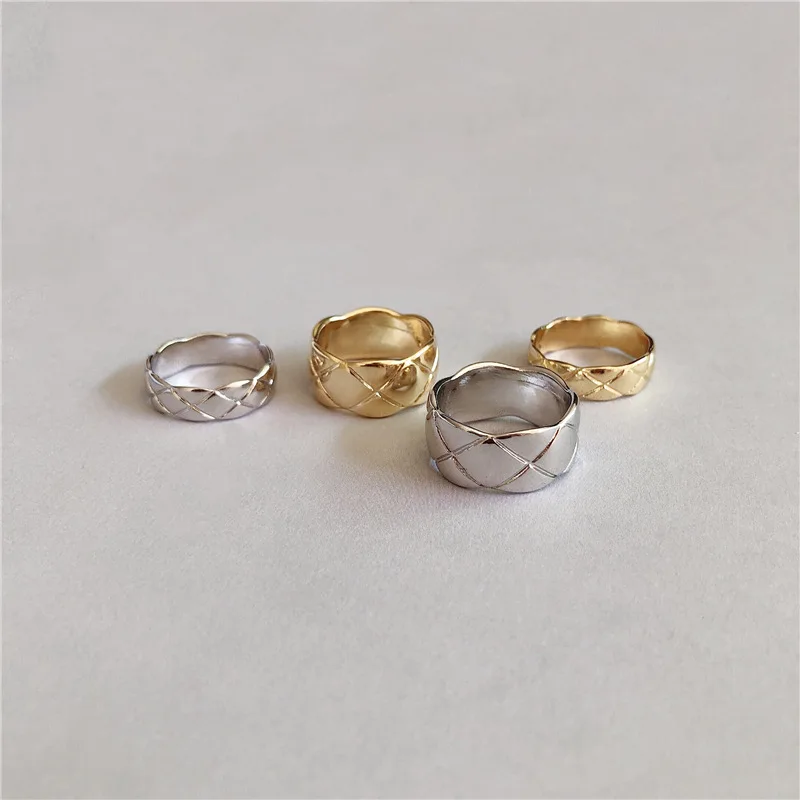 12179678106_169505295