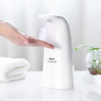 

Non-Touching Automatic Sensor Type Spray Type Hand sterilizer Disinfection Machine Hand Cleaner Holds 250 ML