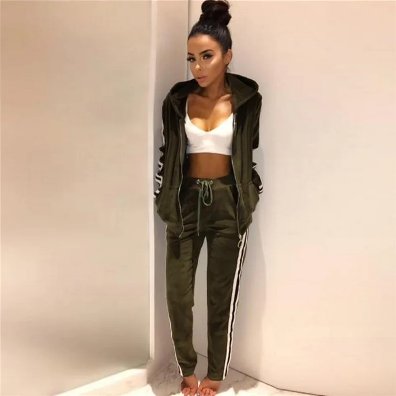 7272672069_2080725905