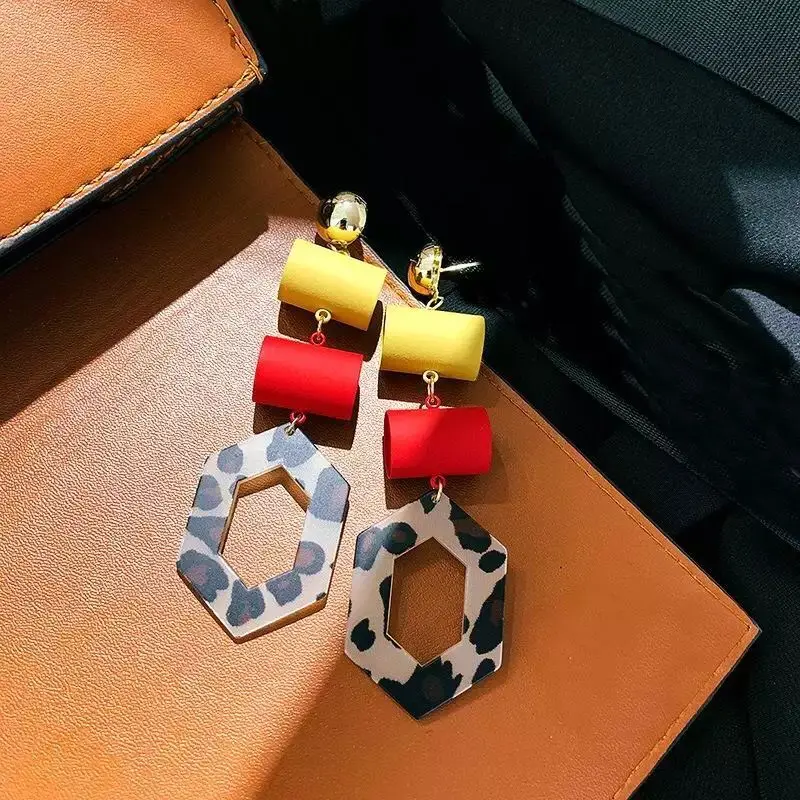 

Fashion Gold Color Heart Geometric Drop Earring for Women Brincos Vintage Red Green Yellow Earring 2019 Irregular Korean Jewelry
