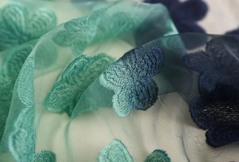 11606603363_2070773686