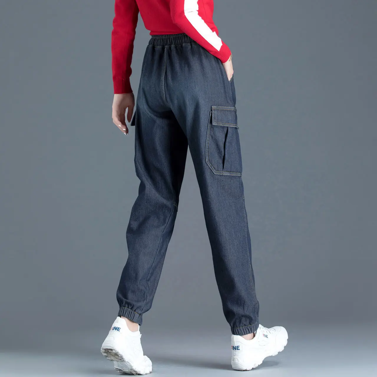 Denim Joggers Women Cargo Pants Women Velvet Elastic Waist Woman Pants Slimming 2020 Harem Pants Sweatpants Women Denim Jeans