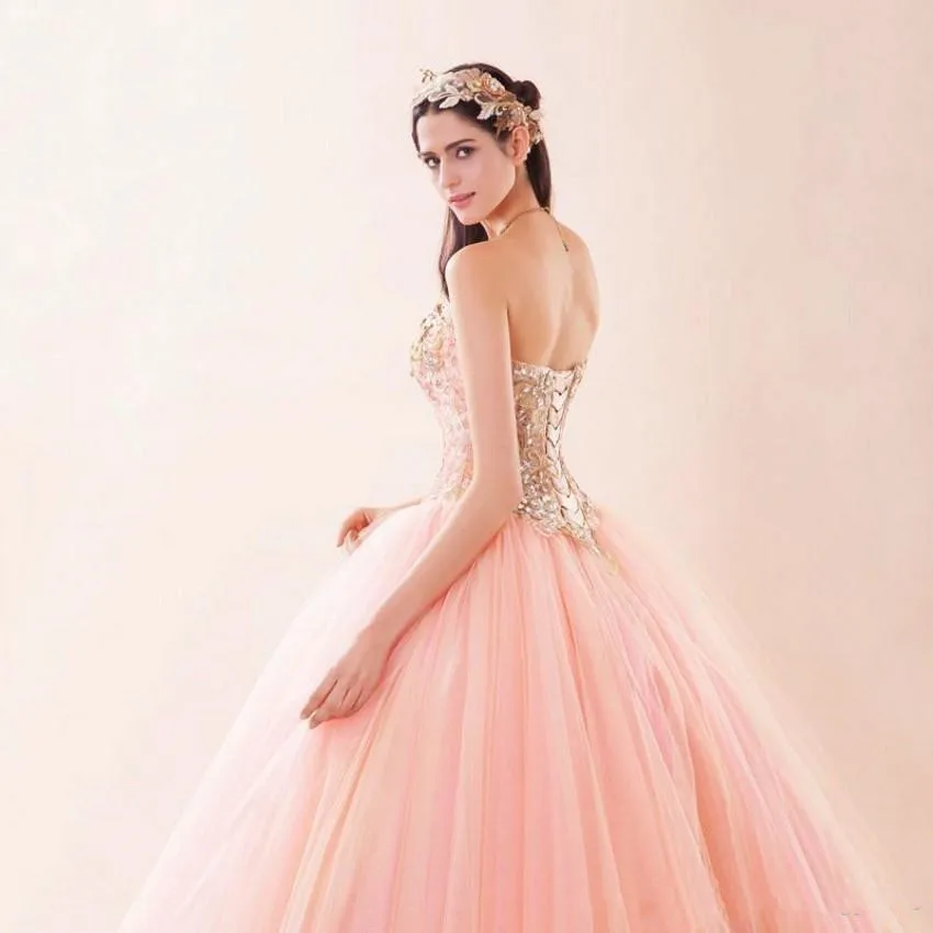 Pink Sweetheart Quinceanera Dresses Lace up Tulle Luxury Bling Crystal Beaded Sweet 16 Masquerade Prom Quinceanera Ball Gown