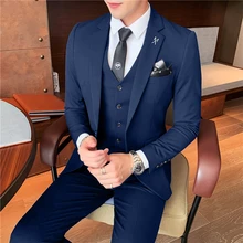 Suit suit men's three-piece suit Korean version of the slim small suit professional formal dress groomsmen costume groom wedding