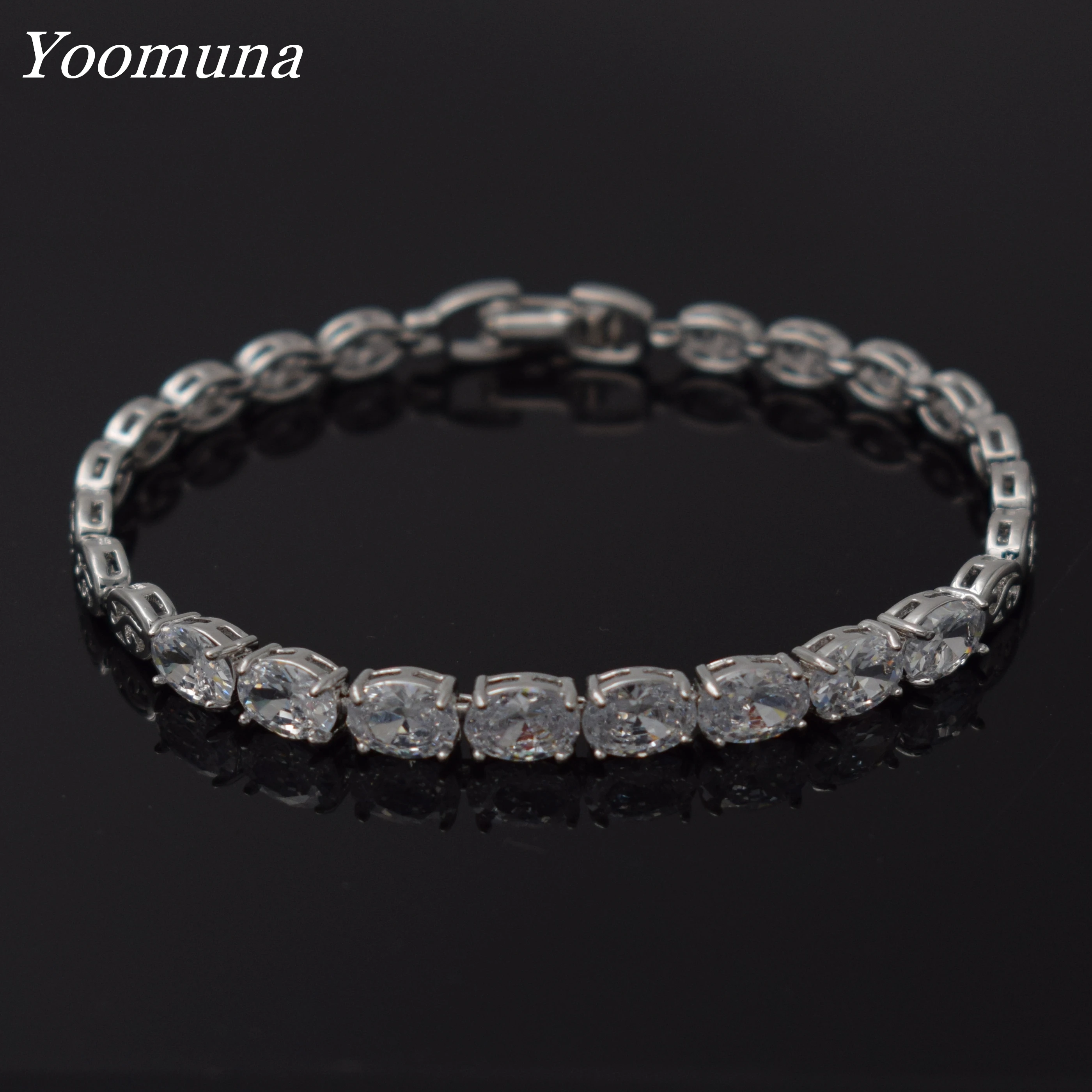 

Fashion Design Charming Bride Wedding Crystal Bracelet Women Jewelry Shiny Rhinestone Chain Bracelet for Female 2019New