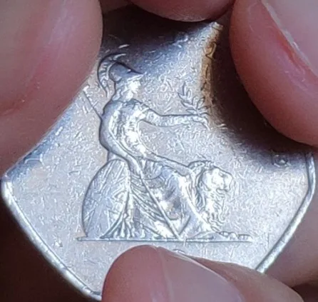 

27MM Britain ,100% Real Genuine Comemorative Coin,Original Collection