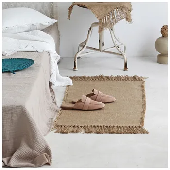 

Nordic Jute Rug Area Rugs Macrame Table Runner Tables Cloth Decoration Carpet with Tassels Badroom Floor Mats Chic Room Decor