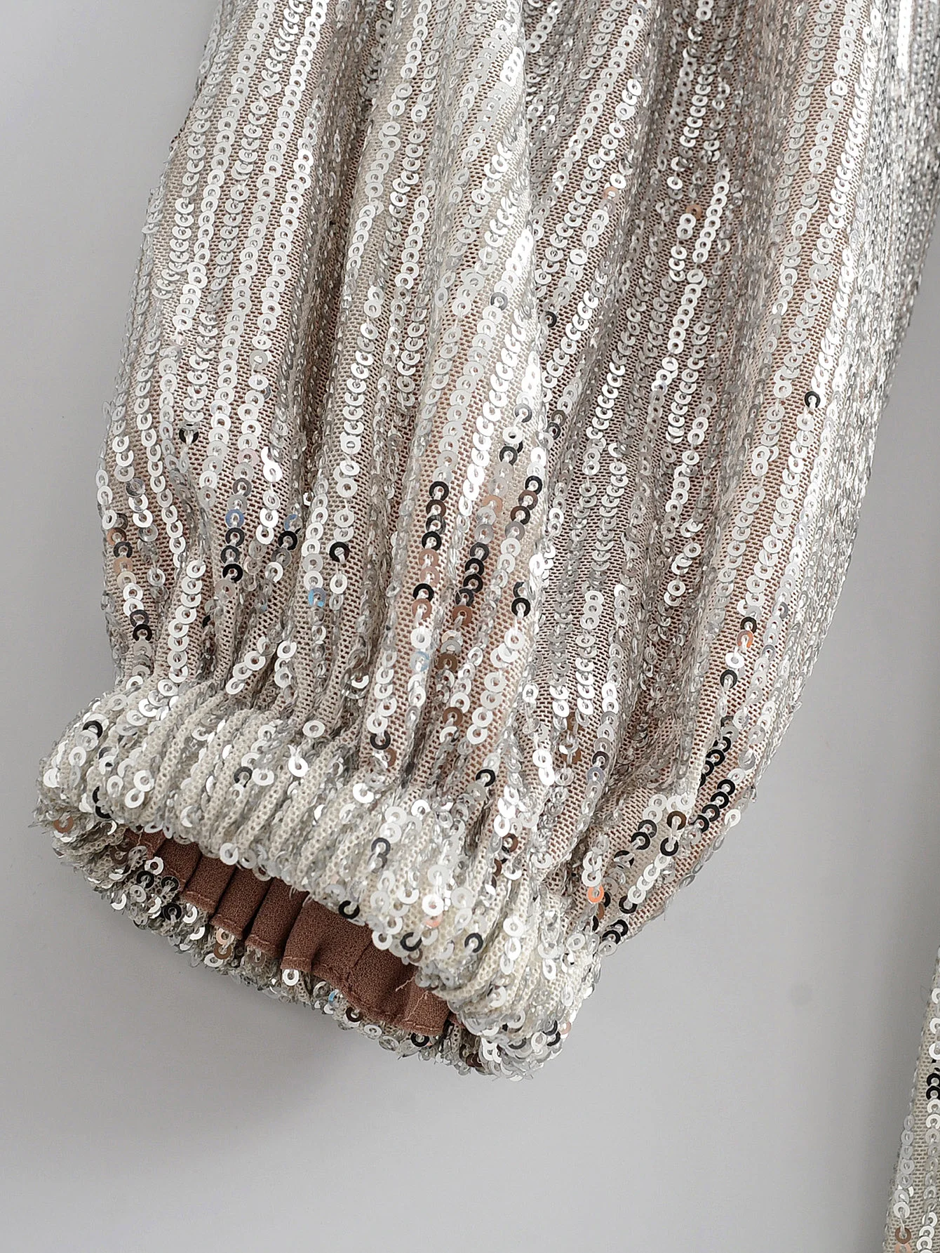 Серебряное рождественское платье с блестками, женское винтажное вечернее платье с длинным рукавом и фонариком, сексуальное блестящее платье с v-образным вырезом и поясом на пуговицах vestidos