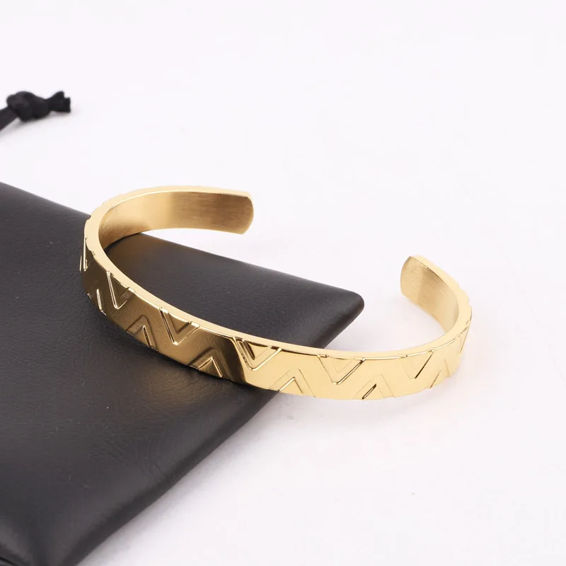 New Design High Quality 316L Stainless Steel Bangle CZ Pave Leopard Charms Bracelet Set Men Jewelry Gift - Image 6