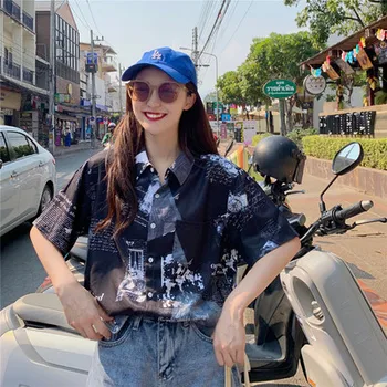 

COIGARSAM Vintage Print Shirt Womens tops Summer Short Sleeve Loose Women shirts White Black 5668