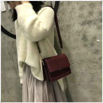 

Solid Color Organ Bag 2019 Spring and Summer New Lock Bag Diagonal Shoulder Bag Retro Women Bag