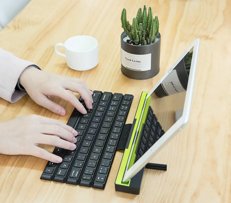 

mobile phone tablet Bluetooth folding keyboard multi-point device connection automatic switch machine portable keyboard