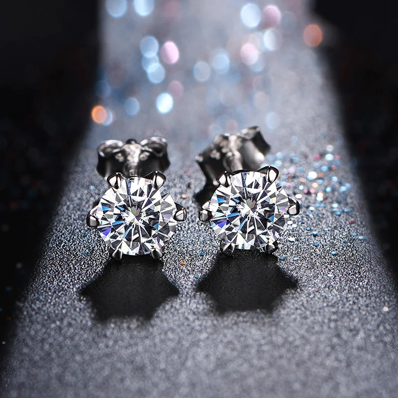 New Arrival 0.5 Carat Moissanite Gemstone Stud Earrings for Women Solid 925 Sterling Silver D color Solitaire Fine Jewelry