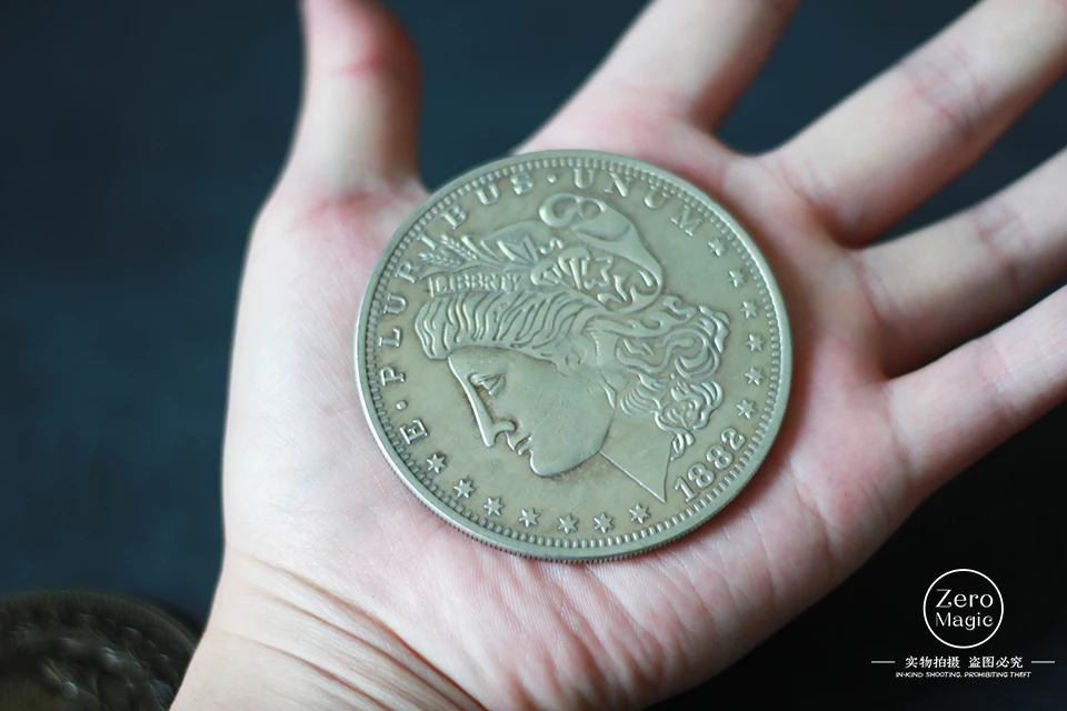 Jumbo Morgan Dollar(7 см) магические трюки волшебник крупным планом уличной иллюзии аксессуары Исчезающие монеты магические капли - Цвет: Silver