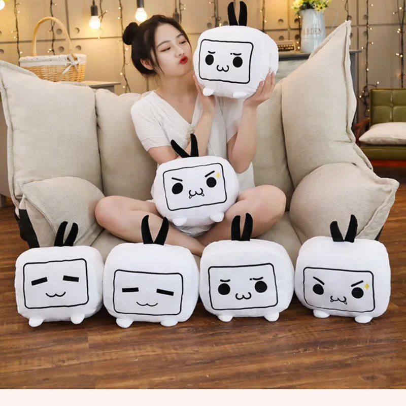 

2019 Hot Selling Small TV Plush Toy Doll 20cm Cute Cartoon Warm Hand Pillow Animation Doll Accept Drop Shipping And Wholesale