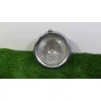 

1004405 Right headlight Renault R8