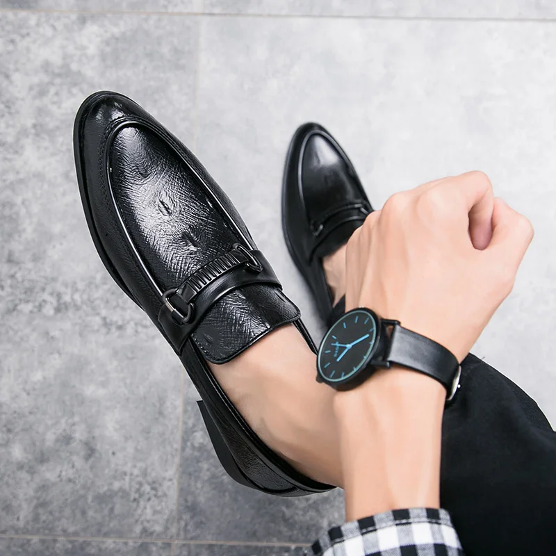 

Outdoor Fashion Wedding Men's Dress Shoes 2019 comfortable Leather Soft Out-sole Non-slip slip on Business Casual Shoes men