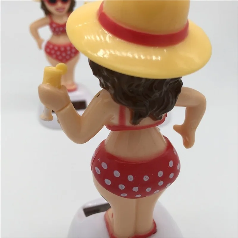 1Pcs Solar Powered Dancing Beach Girl Swinging Bobble Toy Gift for Car Decoration Novelty Happy Dancing Solar Girls Toys