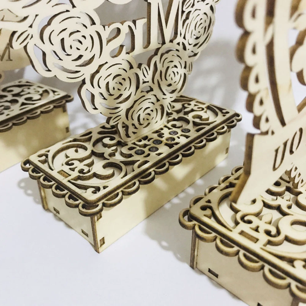 

Wooden Ornaments Mr&Mrs Wedding Decoration Rustic Wedding Favors Gifts DIY Wedding Valentine Gift For Girlfriend LED Night Light
