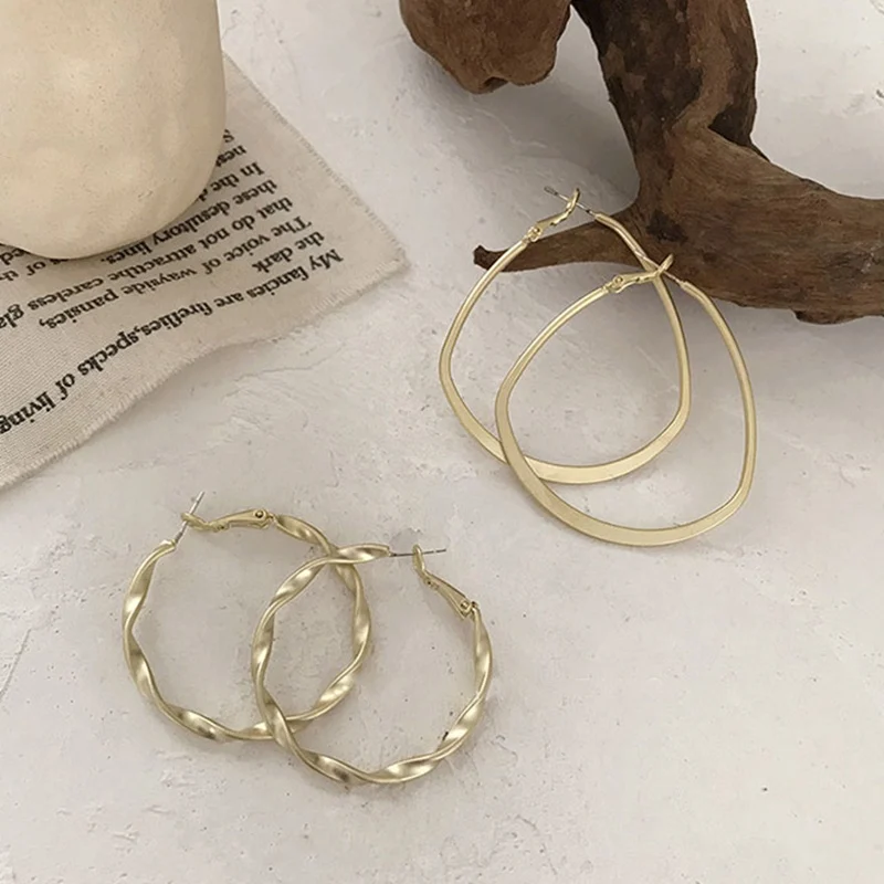 Корейские Позолоченные металлические серьги-капли с геометрическим сердцем, висячие серьги с круглым узлом, ювелирные изделия, серьги d oreille femme
