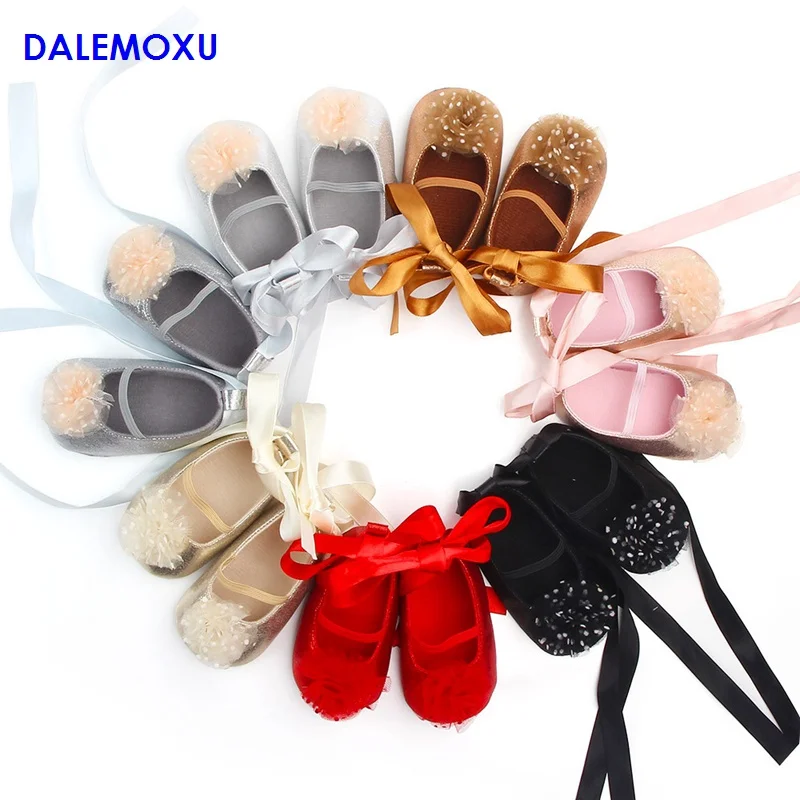 

DALEMOXU Baby Flower Princess Shoes Infant Glitter Shoes Toddler Dress Dance shoes Cute Yarn Non-slip Sneaker 0-1 Years Old