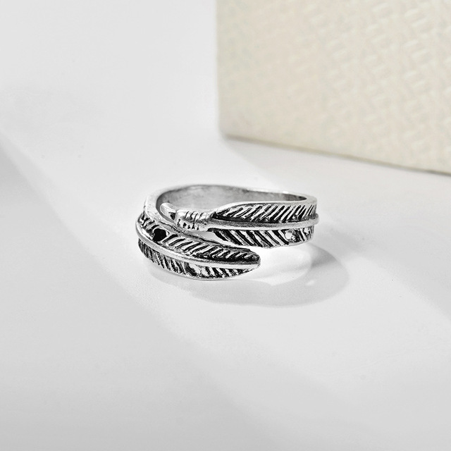 Retro Silver Color Adjustable Opening Ring Creative Feather Butterfly Tree Branch Finger Ring For Women Charm Jewelry