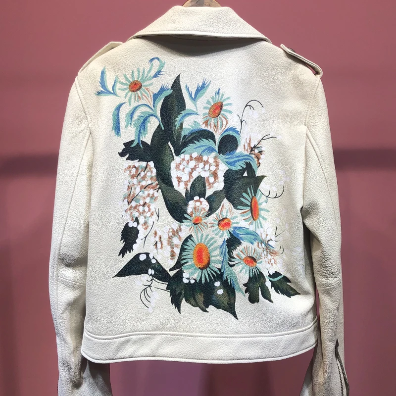Женская байкерская куртка из натуральной овечьей кожи с цветочным принтом |