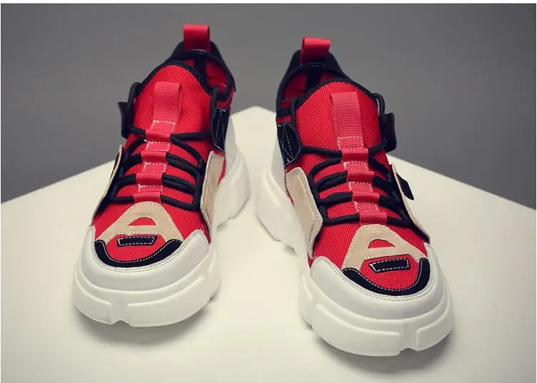 Обувь для бега для мальчиков на шнуровке; удобные спортивные уличные кроссовки; Мужская Спортивная обувь для ходьбы и бега; дышащая обувь; HE-53 - Цвет: Красный