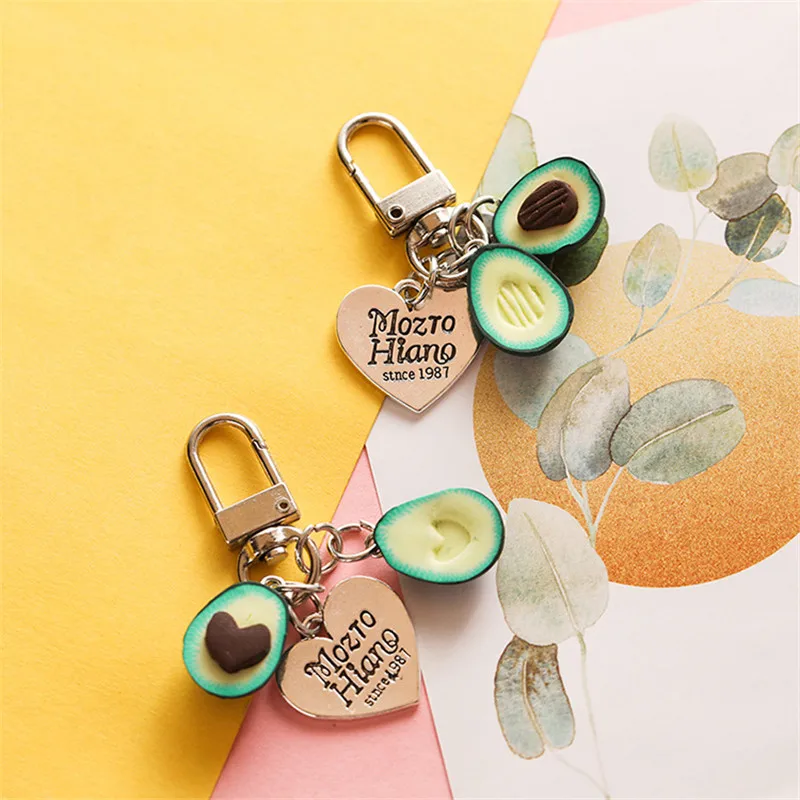 

2019 New Simulation Fruit Avocado Keychain Fashion Waterdrop and heart Core Avocado Key Chain Jewelry Heart Keyring Pendant