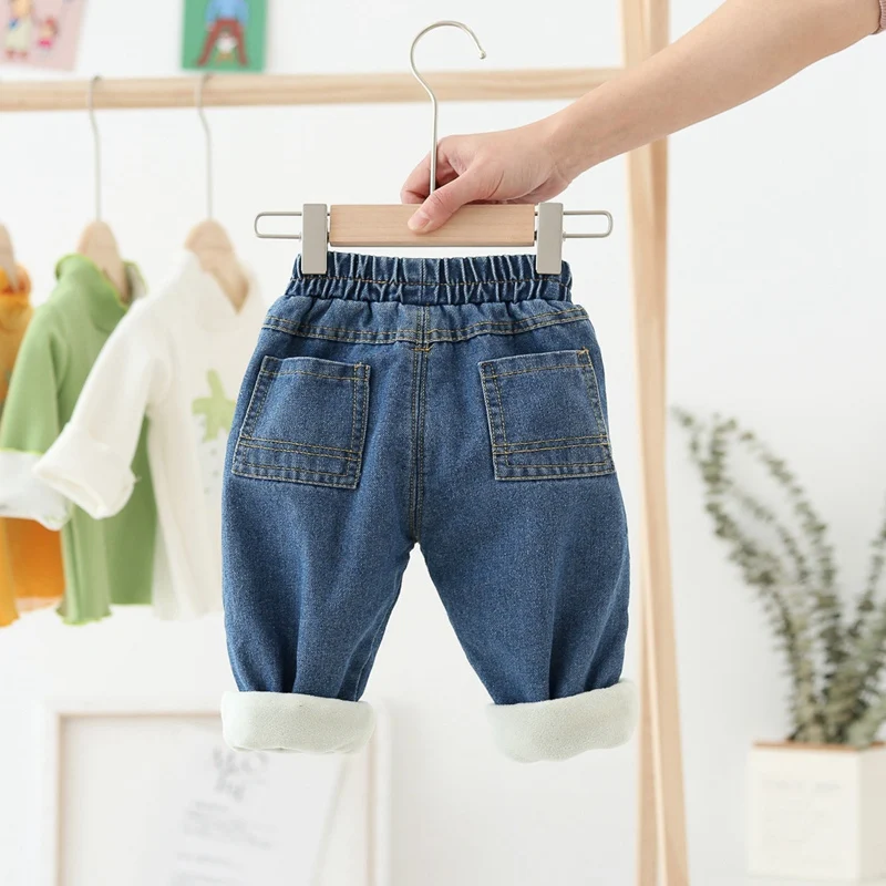 Повседневные зимние джинсы для маленьких девочек и мальчиков; брюки для детей; утепленные вельветовые брюки; коллекция года; детские длинные джинсовые брюки на пуговицах; S10318