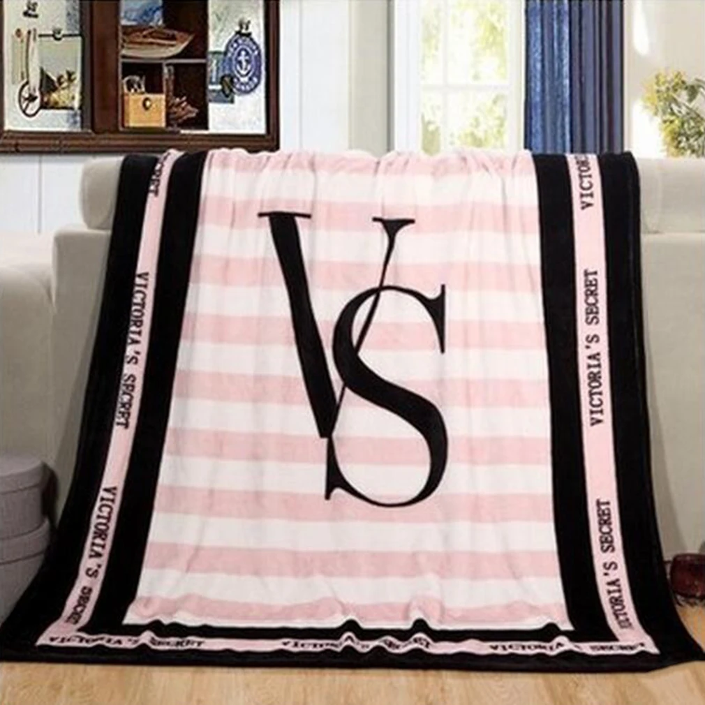 

130*150cm Spring Autumn 4 color Portable Blanket Fleece Bedding Throws On Sofa Bed Car Plaids Bedspread Dropshiping