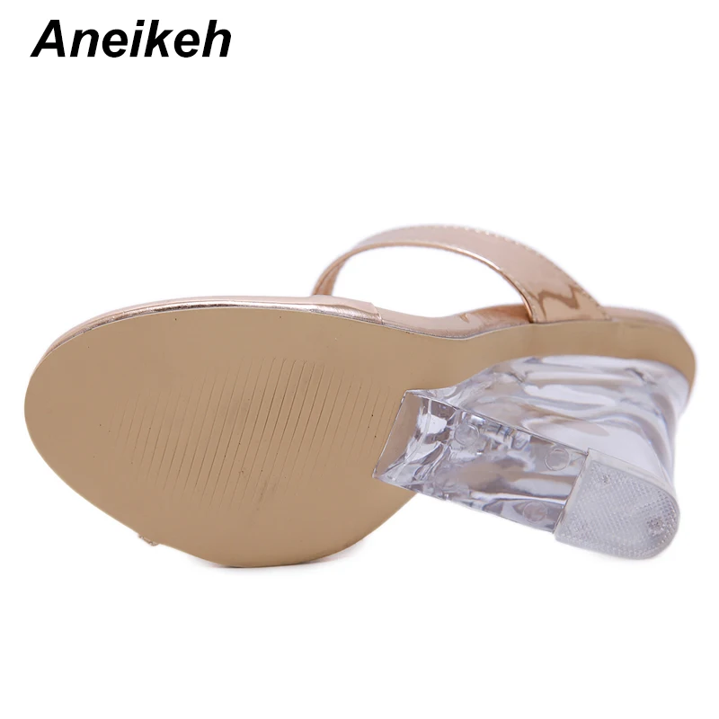 Aneikeh/прозрачные тапочки из ПВХ на танкетке; Босоножки с открытым носком; женские туфли на высоком каблуке с кристаллами