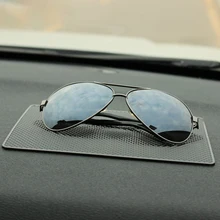 

18x13cm Thicken Mats Mobile Phone Anti-Slip Pad Interior Organizer With Diamonds Leather Pattern Mobile Phone Key Perfume