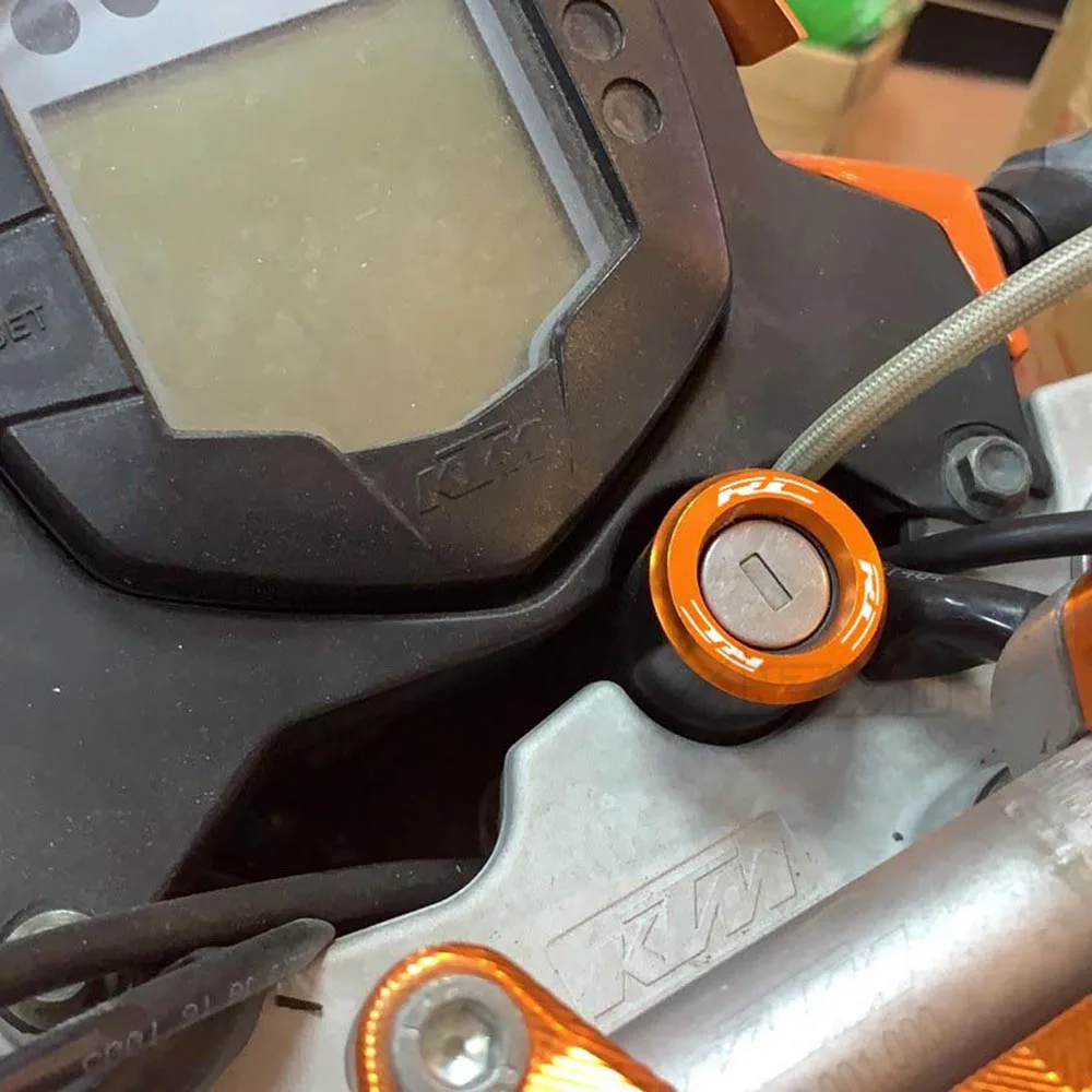 KTM RC IGNITION COVER (2)