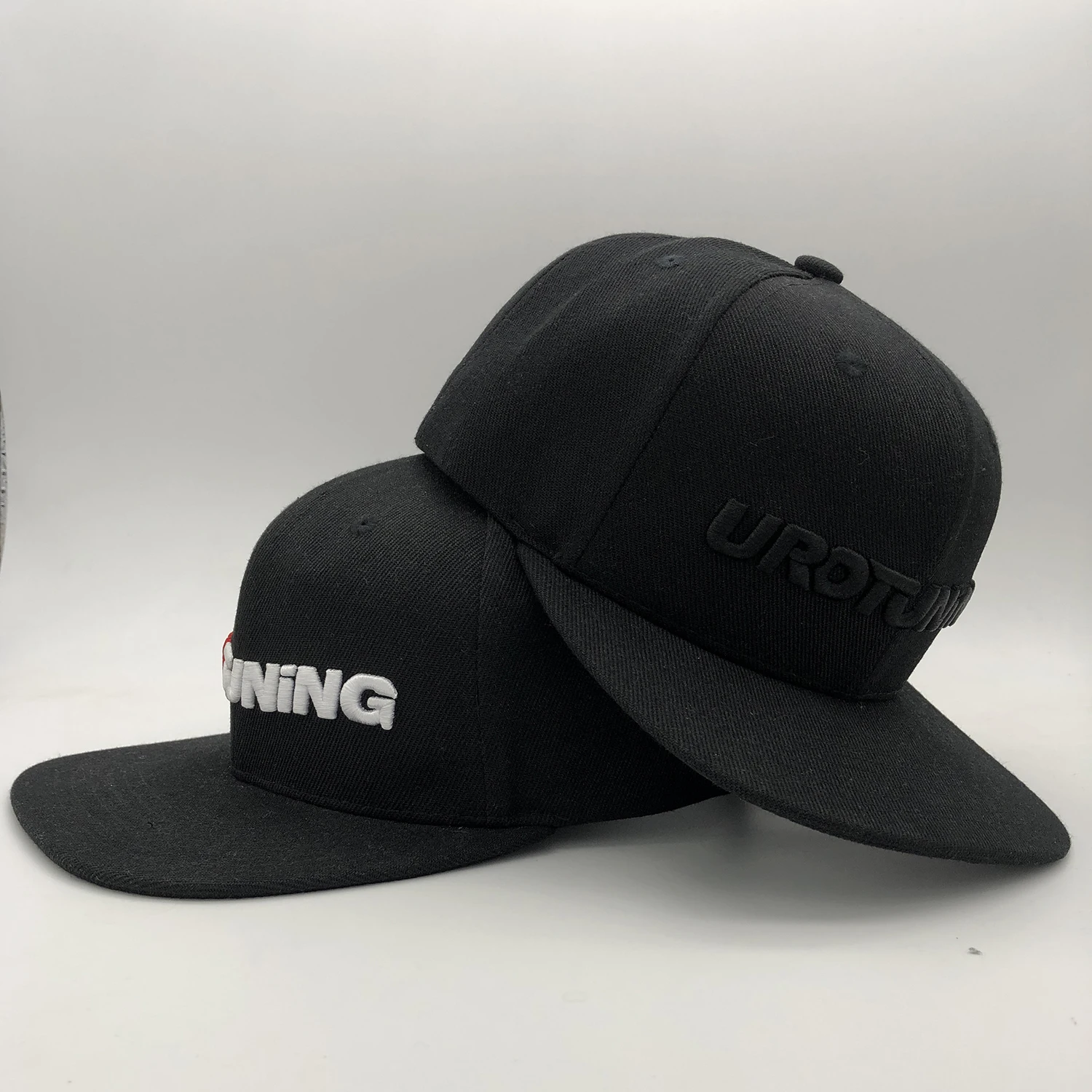 custom snapback hat manufacturer