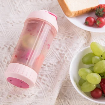 

380ml Household Manual Juicer Squeezer Bottle Portable Blender Juicer Cup Vegetable Fruit Juice Cup Maker Cup Mixer Bottle