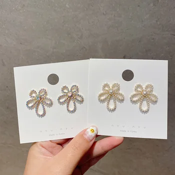 

Hollow out Pearl Flowers Bow Earrings Cool Simple Fairy Elegant Zircon Ear Stud