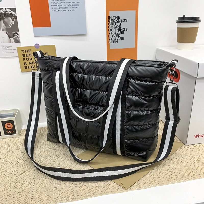 

Fashion Space Tote Bags for Women Winter Lightweight Shoulder Bag Down Cotton Padded Quilted Bag Large Capacity Big Bag Women