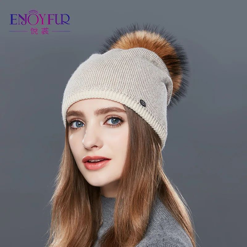 ENJOYFUR Вязаная Шерстяная Шапка настоящий помпон из меха енота шапка для женщин