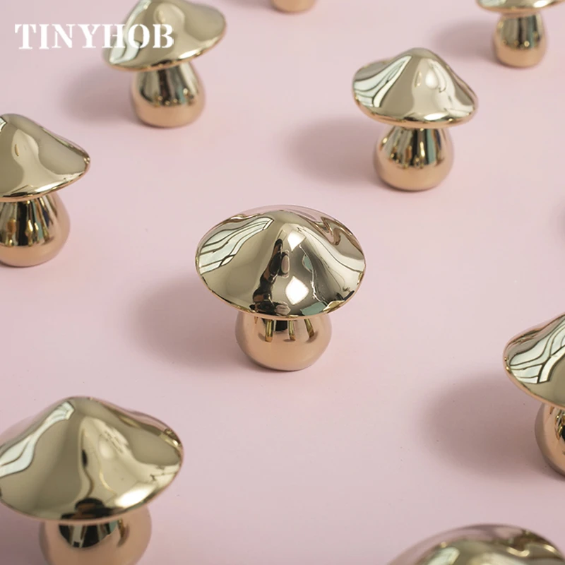 Ouro Bronze Móveis Alças Cogumelo Forma Pvd Porta Maçanetas Alças para Gabinete Cozinha Armário Gaveta Puxa Home Decor