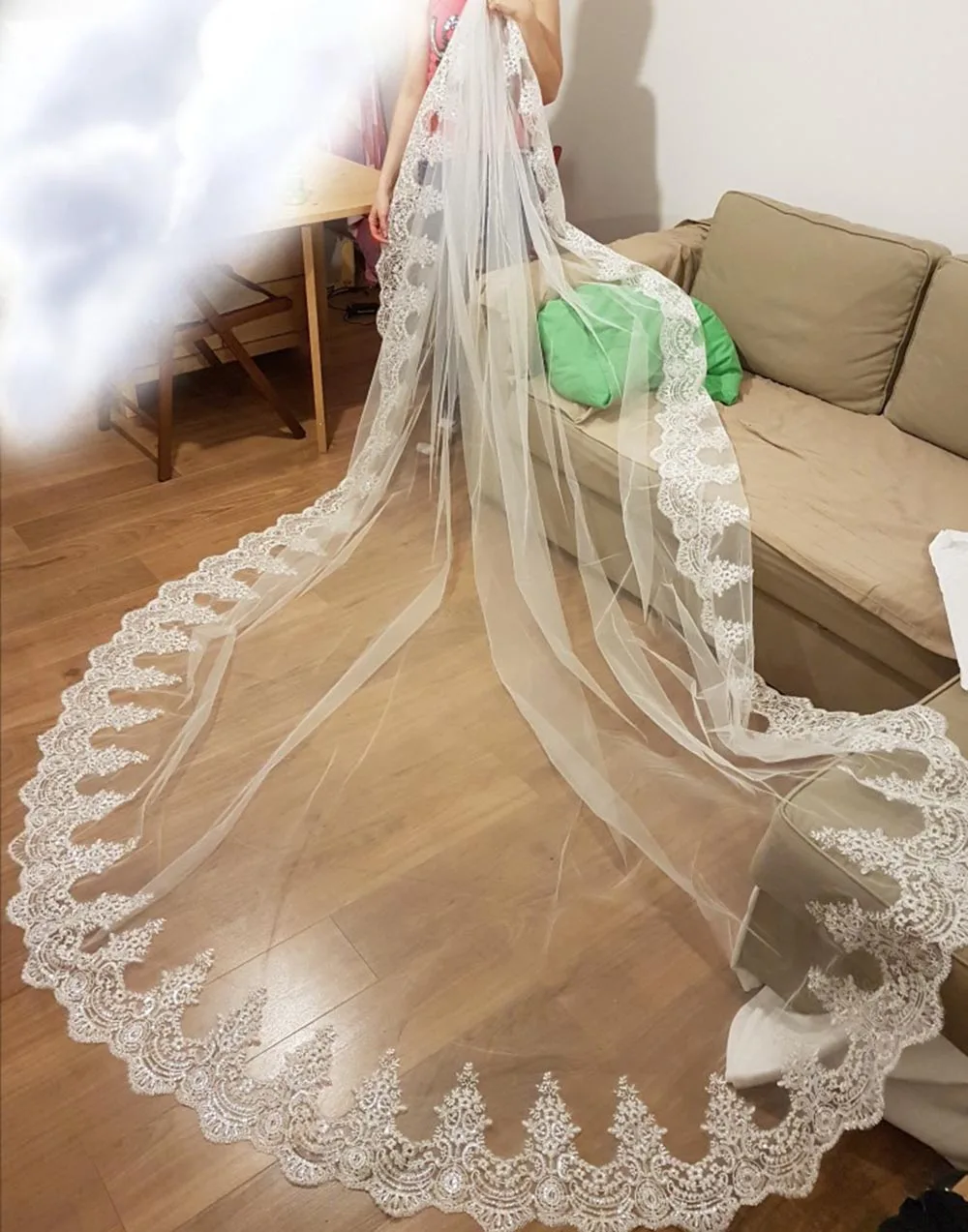 Bridal Veil Lace Wedding Veil Sparkling Sequins Long Bridal Veil Comb 3m/3.5m/4m