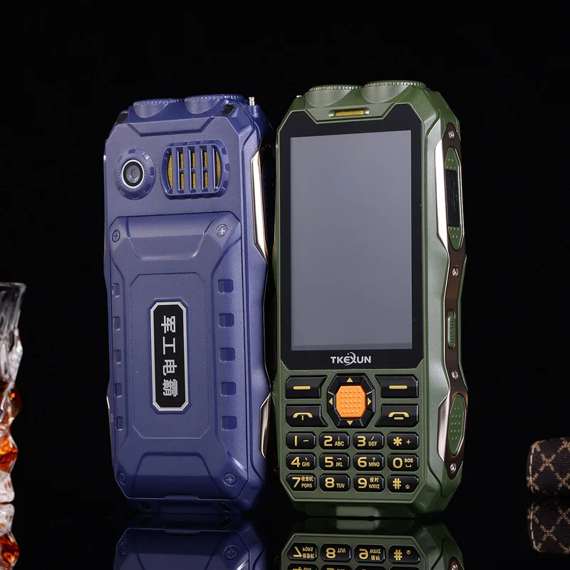 

Q8-1 Candy Bar High Power Box High-definition Large Screen Large Battery with Charger Family Affection No. Double Flashlight Uni